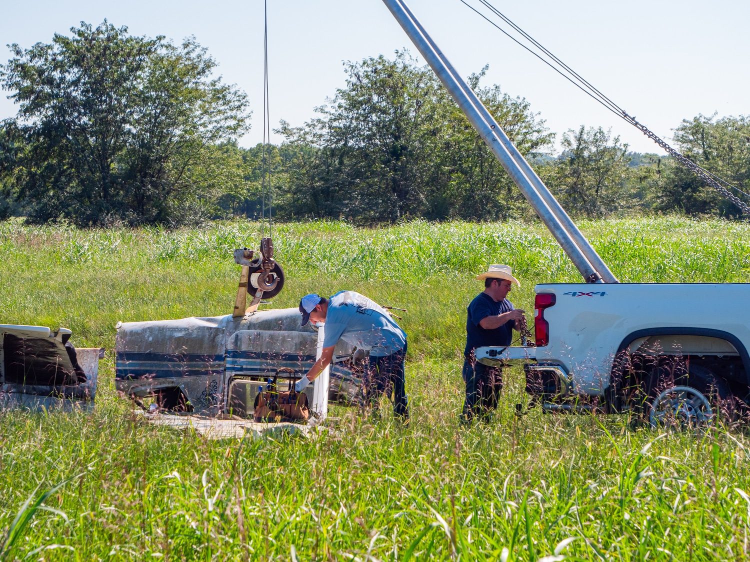 Dawson Aircraft crew recovering a downed aircraft, Clinton AR
