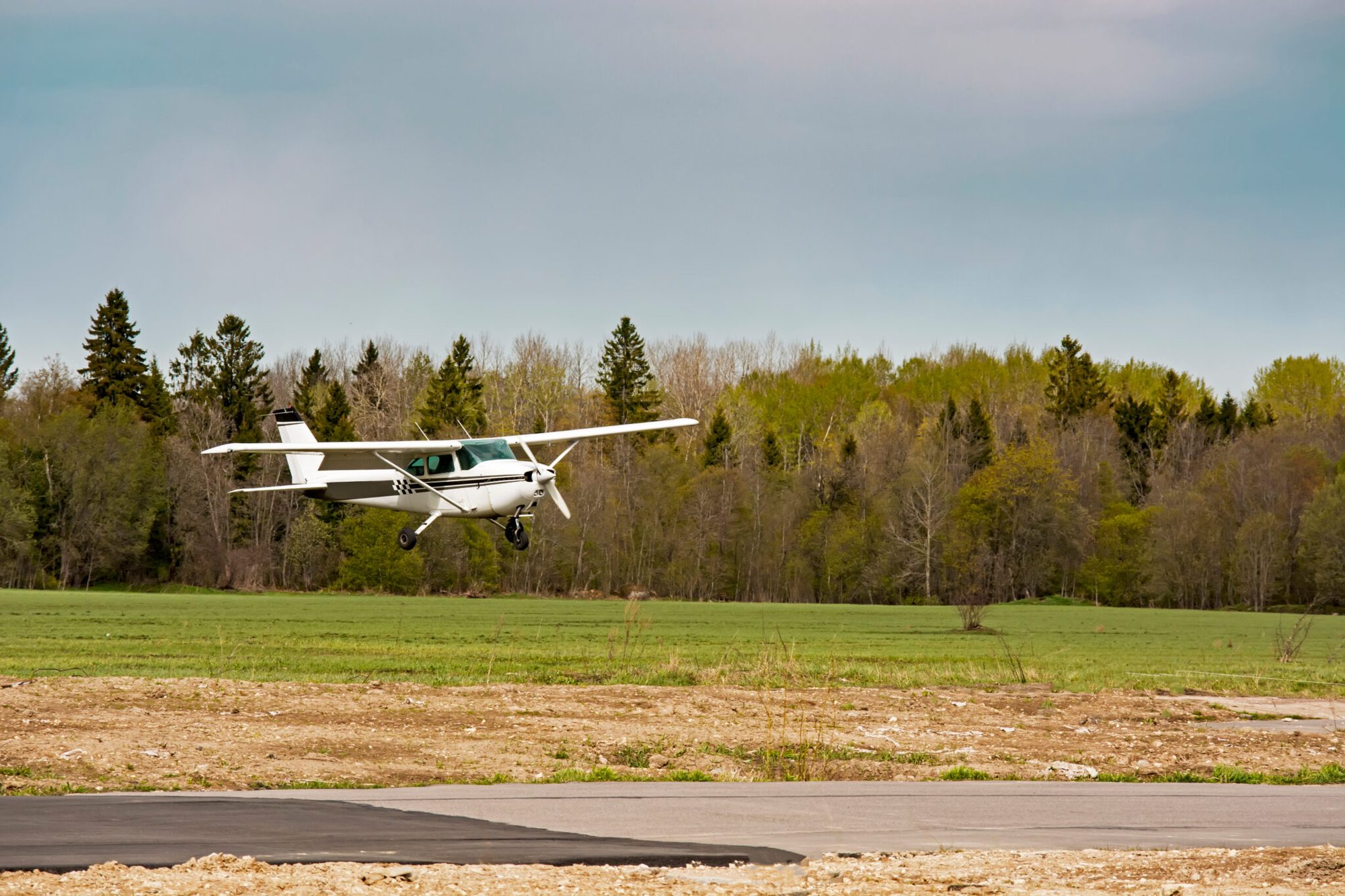 Repaired general aviation aircraft delivered by Dawson Aircraft